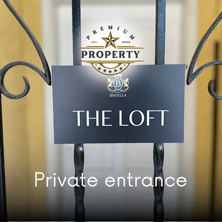 アパート The Loft With Private Parking, Bbq Area, Near I Dei Leoni